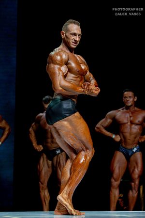 CLASSIC PHYSIQUE +178